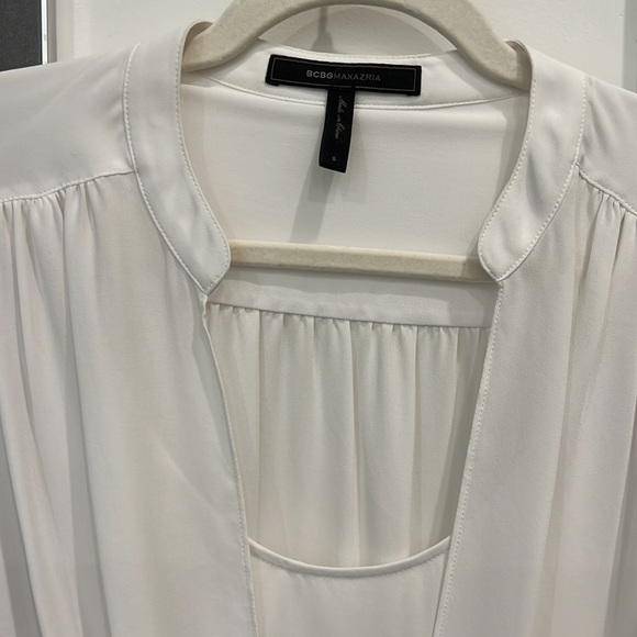 BCBG top - Picture 2 of 3